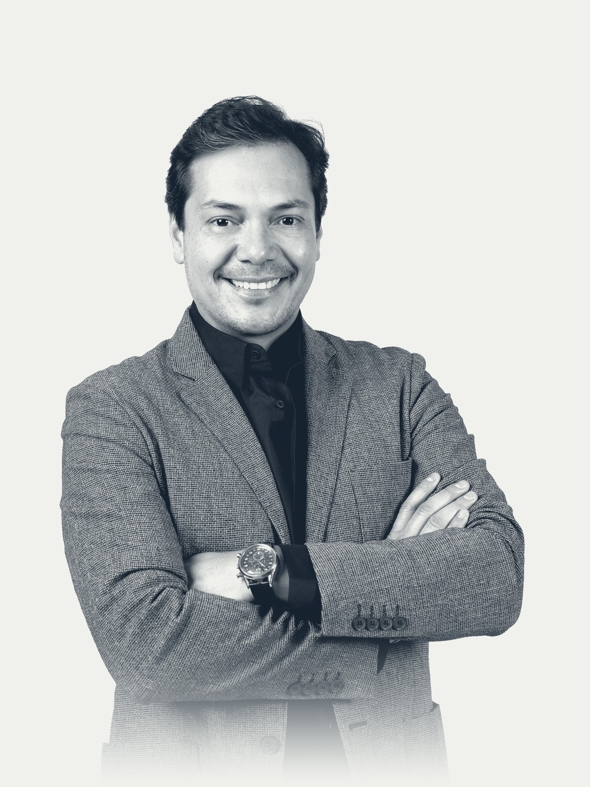 Dr. David Alcántar Sánchez, retrato de estudio